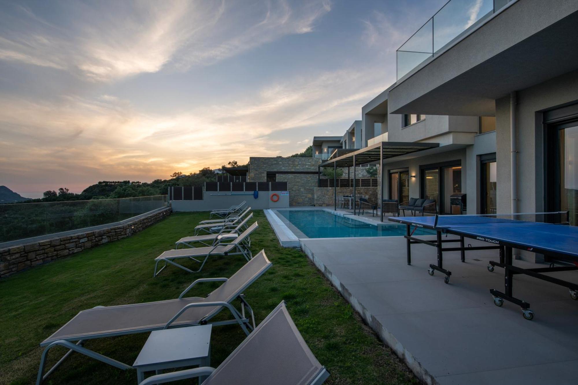 Porti Villas Aphrodite Asomatoi Ngoại thất bức ảnh