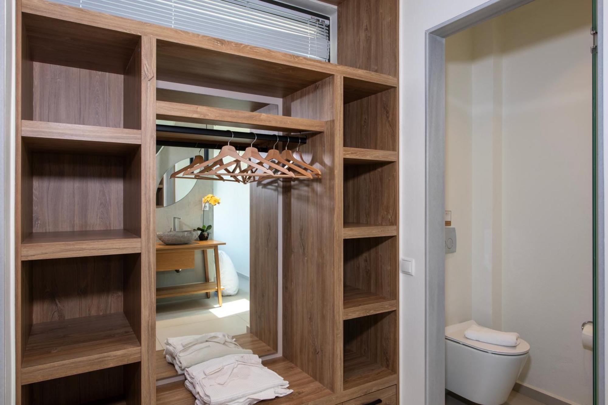 Porti Villas Aphrodite Asomatoi Ngoại thất bức ảnh